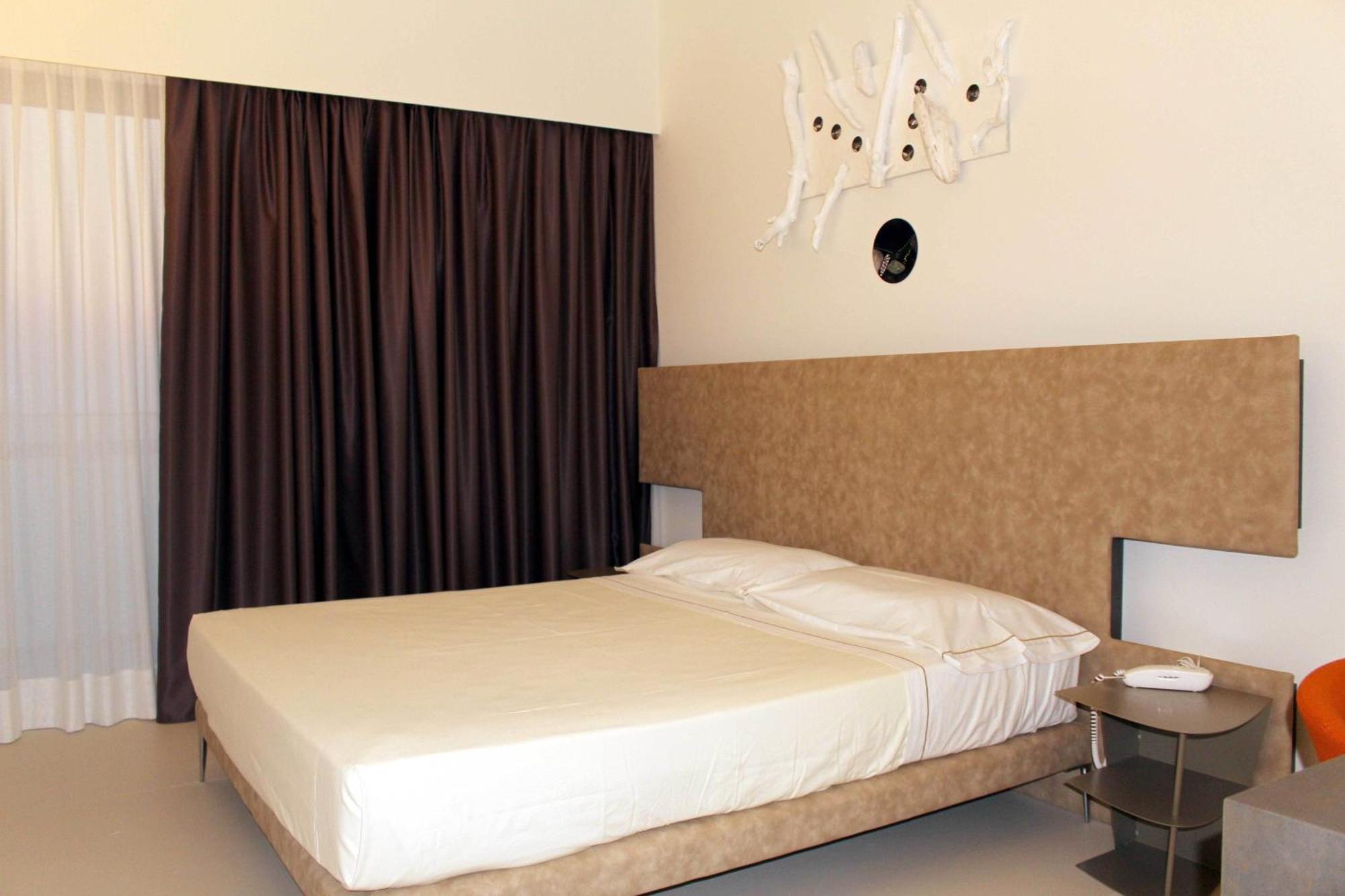 Hotel Cristallo Senigallia Phòng bức ảnh